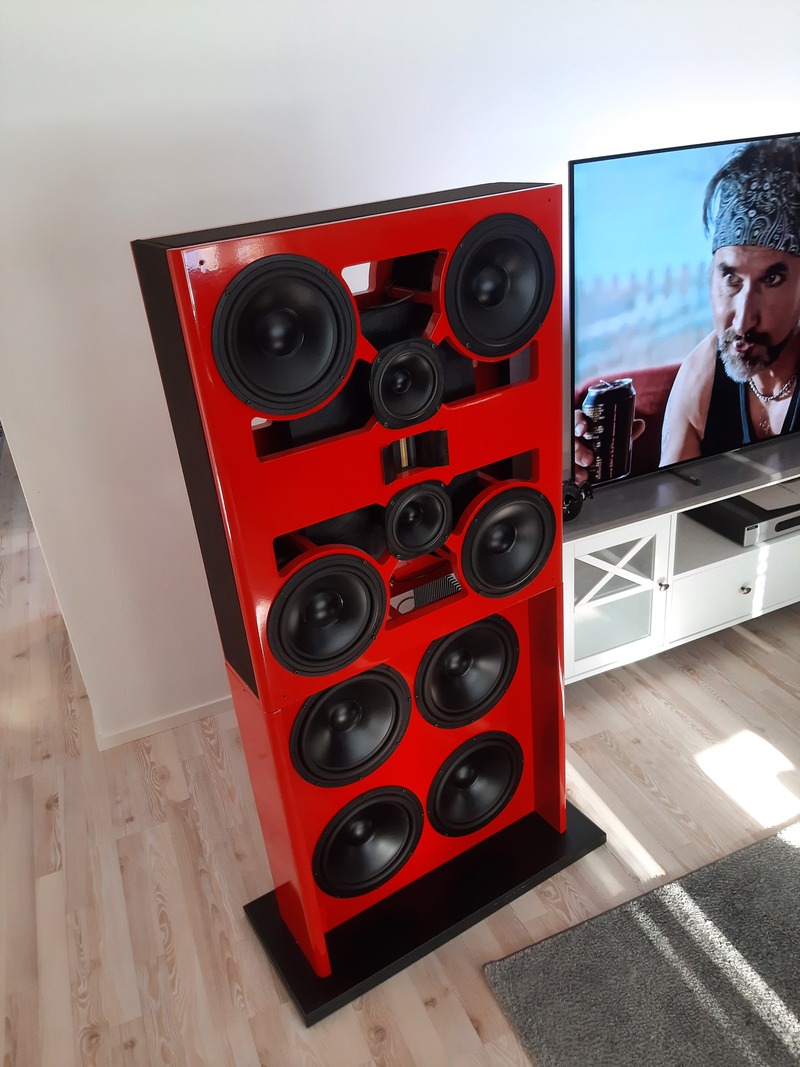 Hifi C1 -kaiuttimet – kunnostettu ja valmis soimaan